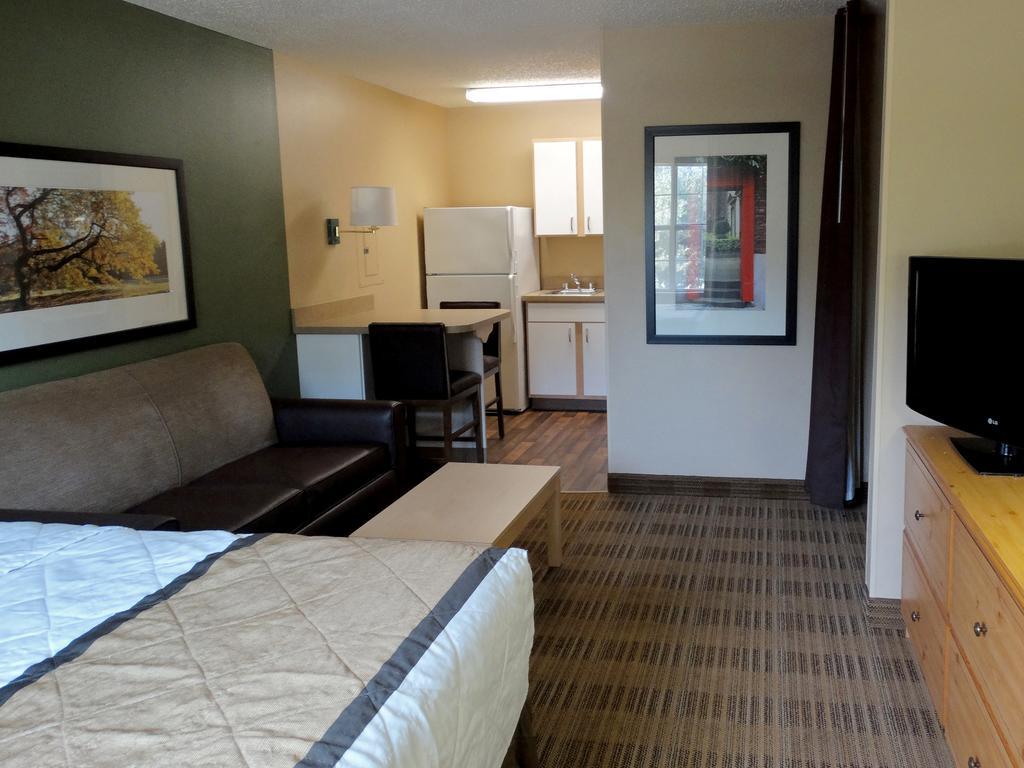 Extended Stay America Suites - Houston - Willowbrook Экстерьер фото